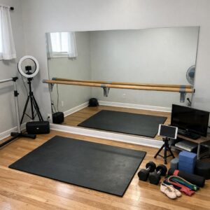 Home Dance Studio Setup: Essential Gear for Small Spaces